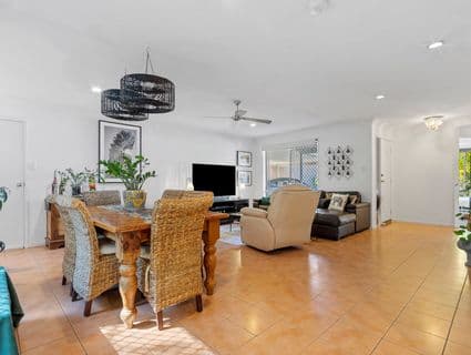 89 Cambridge Crescent, Fitzgibbon - Thumbnail 3