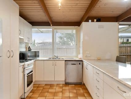 12 Silas Avenue, Frankston - Thumbnail 7