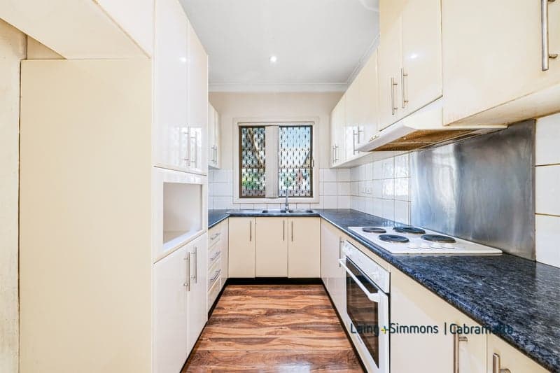 29 Mumford Road, Cabramatta West, Cabramatta West - Thumbnail 5