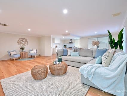 44 Keanefield Drive, Carramar - Thumbnail 2