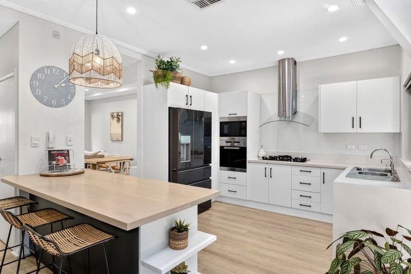10/34-36 Golf Avenue, Mona Vale, Mona Vale - Thumbnail 4
