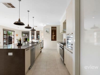 1 Dalrymple Boulevard, Manor Lakes - Thumbnail 7