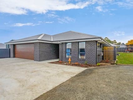 20 Zircon Place, Perth - Thumbnail 2