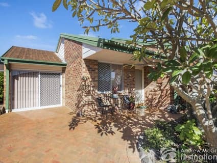 404, Caves Beach - Thumbnail 2
