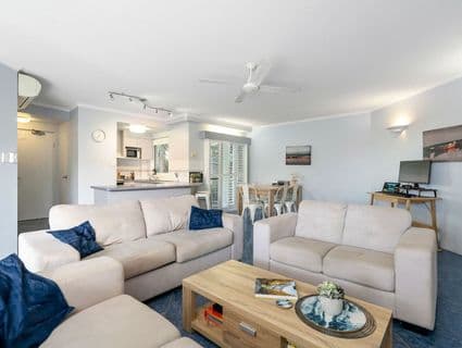 4/34 First Avenue, Coolum Beach - Thumbnail 2