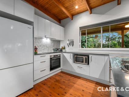 14 Alpha Drive, Glass House Mountains - Thumbnail 8