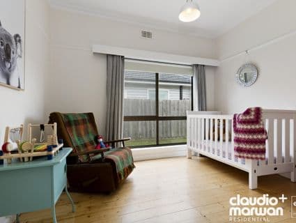38 Tassell Street, Hadfield - Thumbnail 8