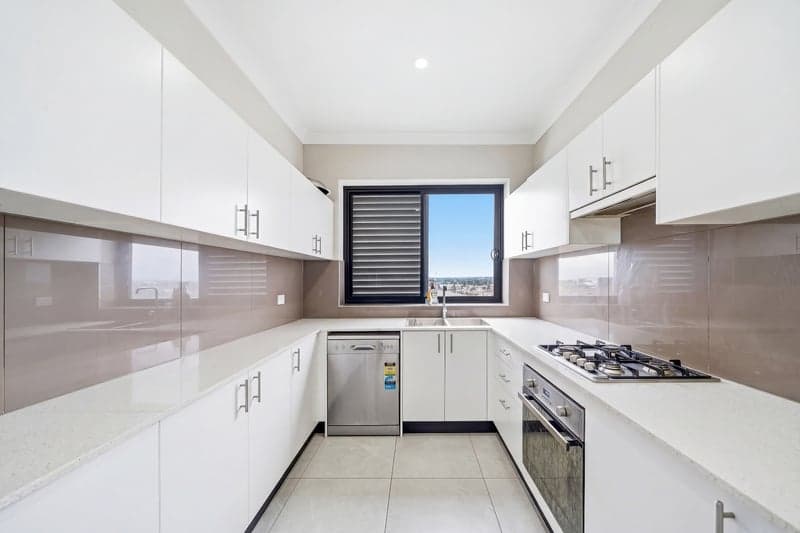 8a/14-16 Burraneer Bay Road, Cronulla, Canley Heights - Thumbnail 5