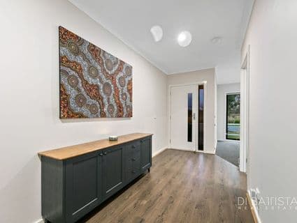 37 Haldon Avenue, Mickleham - Thumbnail 2
