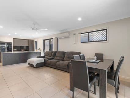 42 Mcveigh Street, Pimpama - Thumbnail 5
