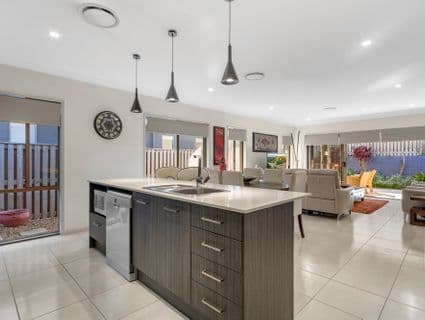 25 Melville Drive, Pimpama - Thumbnail 4