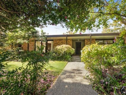 404, Warrawee - Image 1