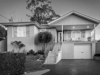 404, Loftus - Image 1
