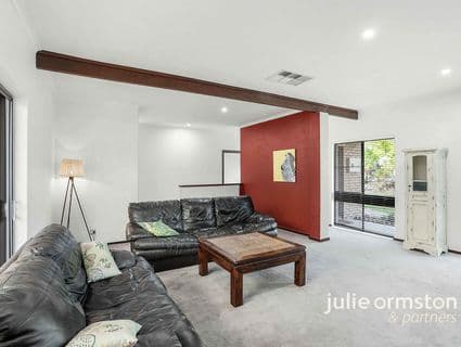 404, Edgewater - Thumbnail 6