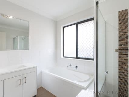 404, Caboolture - Thumbnail 5