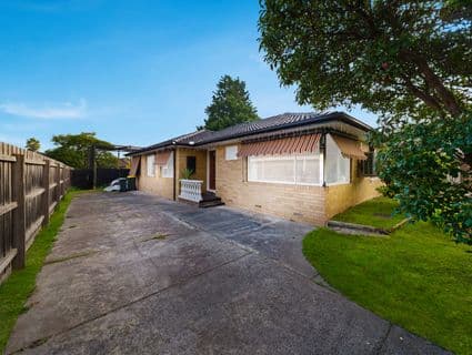 15 Koel Court, Carrum Downs - Image 1