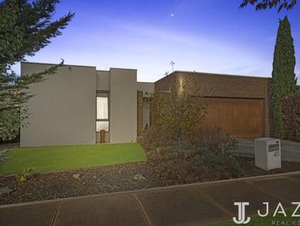 45 Lindsay Gardens, Point Cook - Thumbnail 2