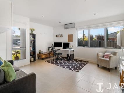 45 Lindsay Gardens, Point Cook - Thumbnail 8