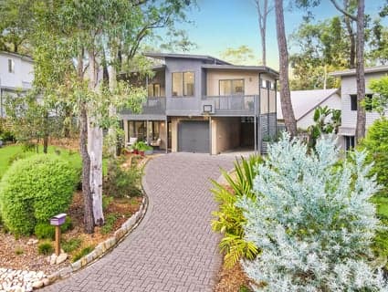 404, Murrays Beach - Image 1