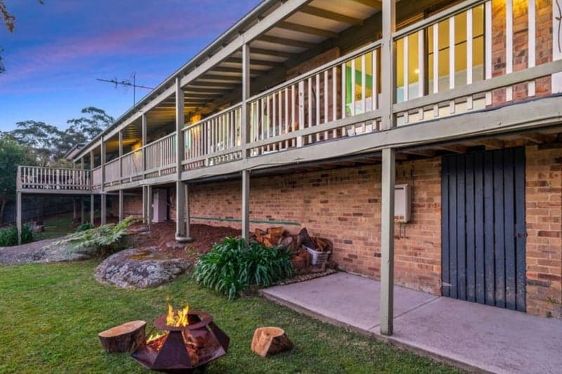 33 Bungoona Avenue, Elanora Heights, Elanora Heights - Thumbnail 2