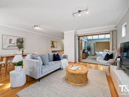 206C Grand Prom, Doubleview - Image 1