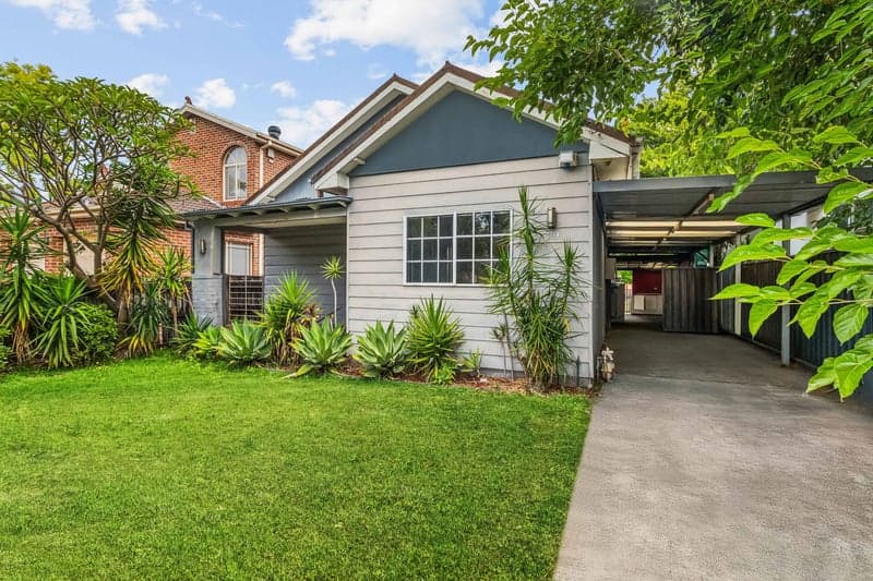 39 Flora Street, Arncliffe, Arncliffe - Image 1