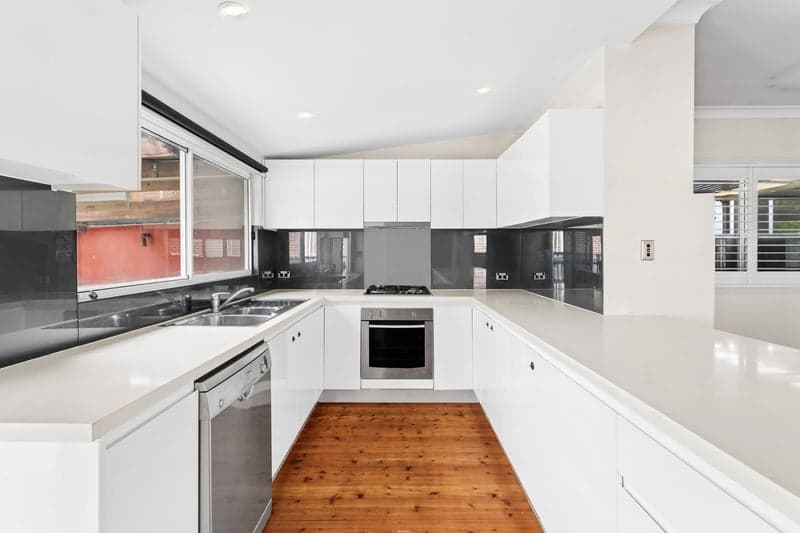39 Flora Street, Arncliffe, Arncliffe - Thumbnail 2