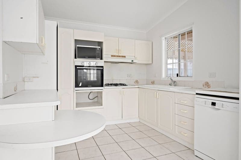 4/57-63																										St Pauls Street
														
								Randwick, NSW 2031, North Narrabeen - Thumbnail 5