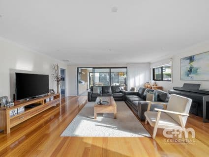 21 Ridge Road, Oak Park - Thumbnail 2
