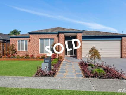 9 Gleneagles Close, Carrum Downs - Image 1