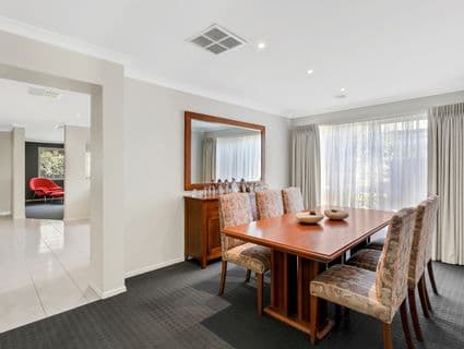 9 Gleneagles Close, Carrum Downs - Thumbnail 3