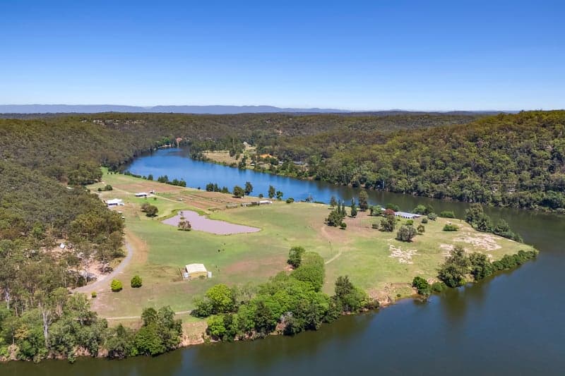 560 Laws Farm Road, Cumberland Reach, Cumberland Reach - Image 1