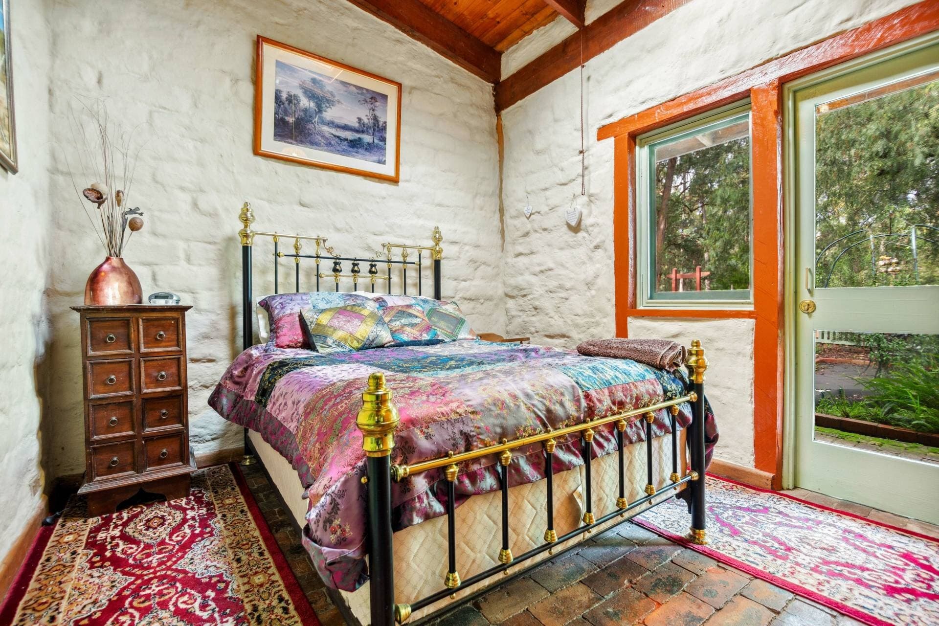 ENCHANTING MUD BRICK RETREAT, Nicholson
    82 Gregory Rd VIC, Nicholson 82 Gregory Rd - Thumbnail 8