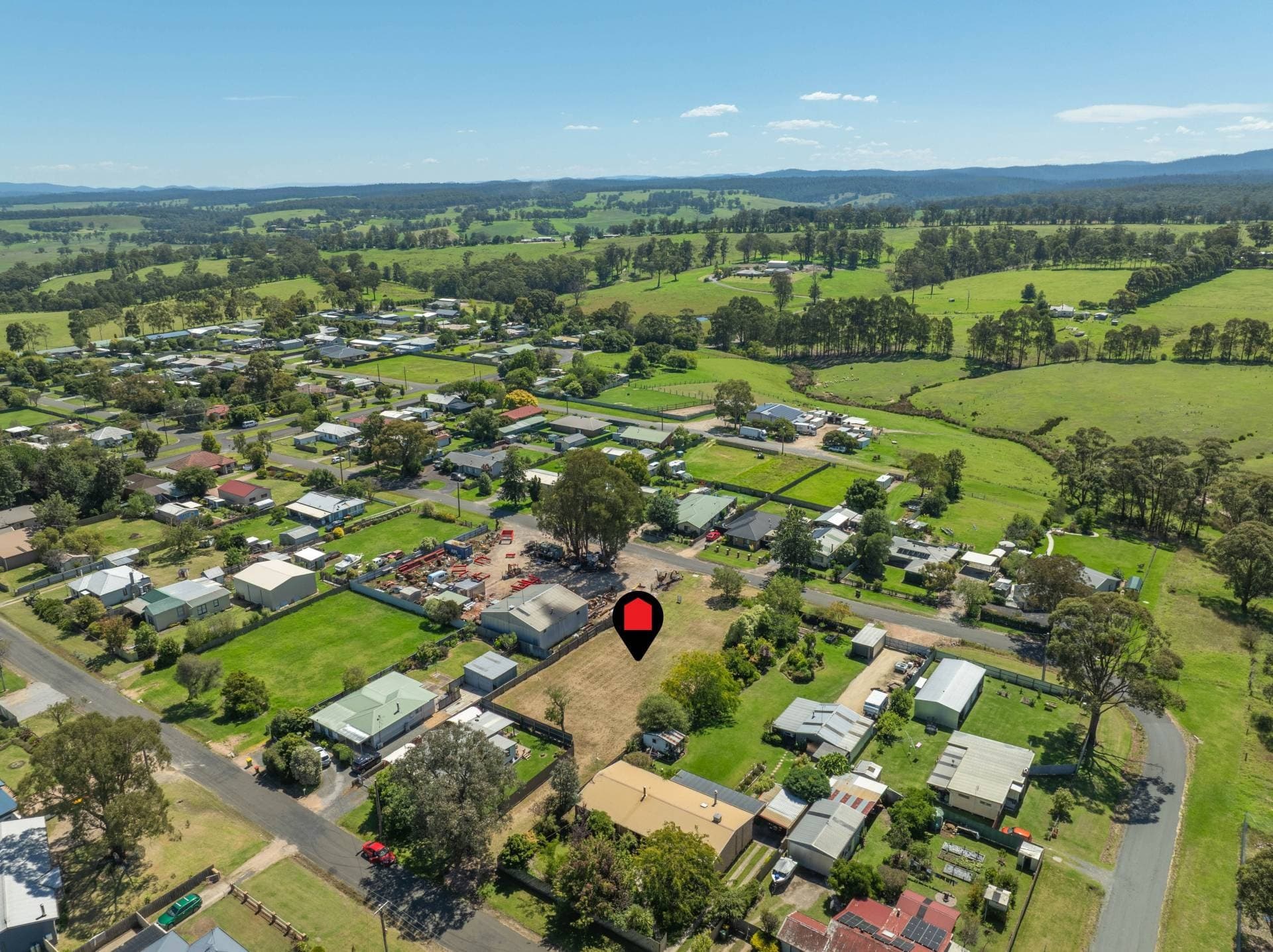 READY TO BUILD YOUR DREAM HOME, Orbost
    44 Mawson St VIC, Orbost 44 Mawson St - Thumbnail 3