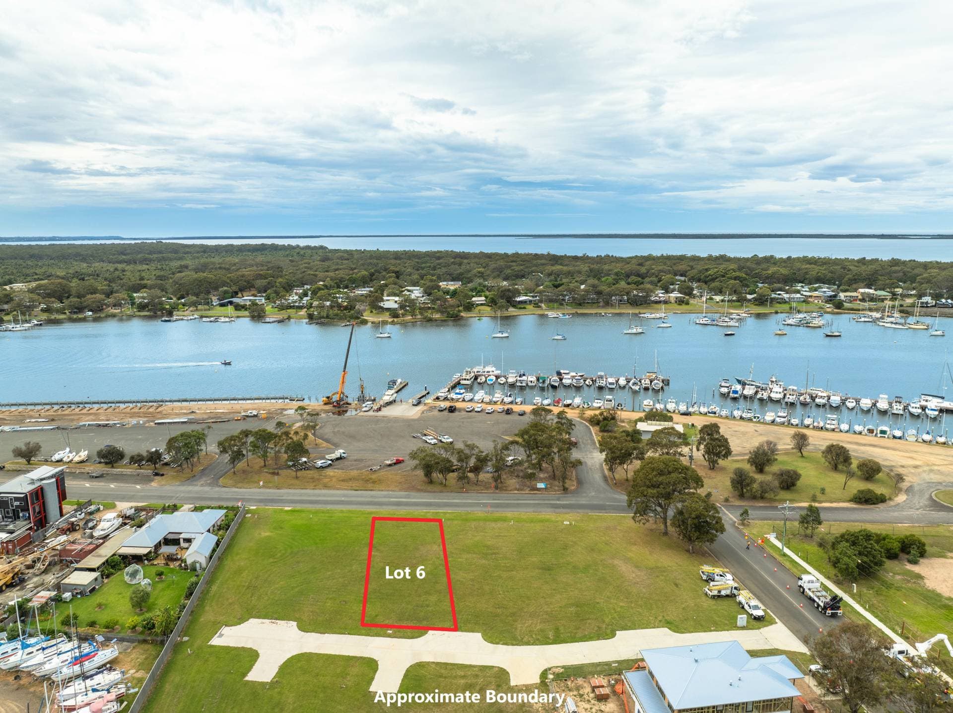 Harbour Side Heaven, Paynesville
    19 Slip Rd VIC, Paynesville 19 Slip Rd - Thumbnail 3