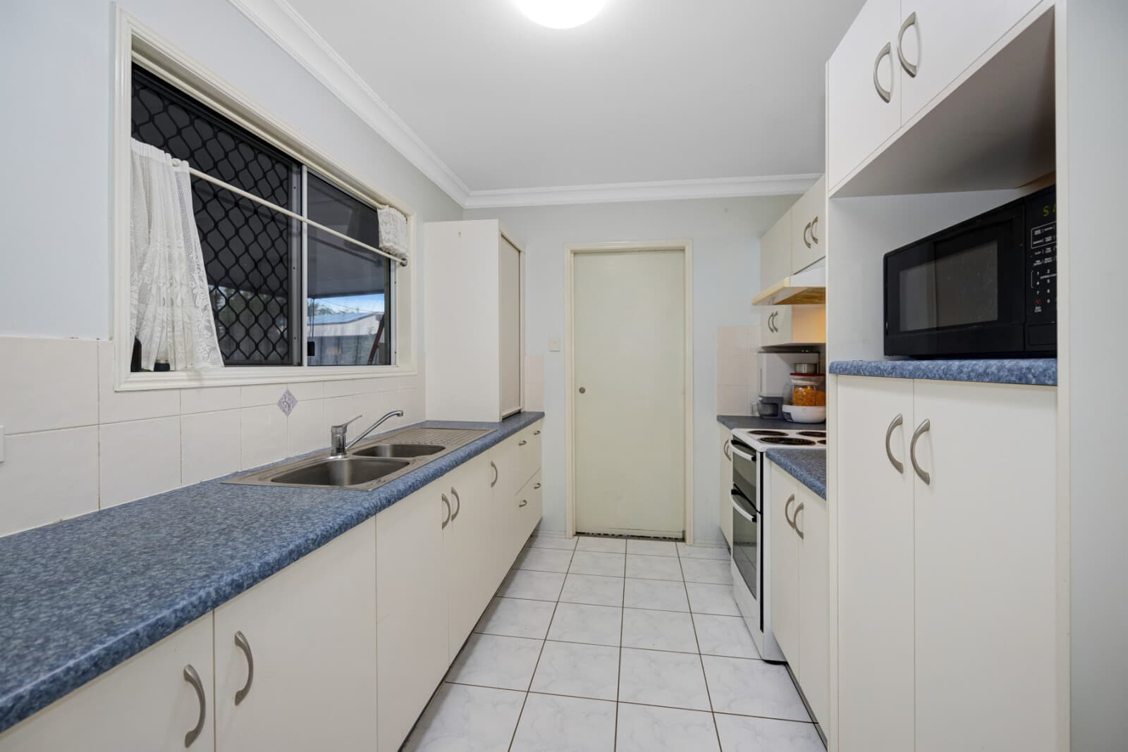 11 Jacobsen Court Annandale QLD 4814, Annandale - Thumbnail 3
