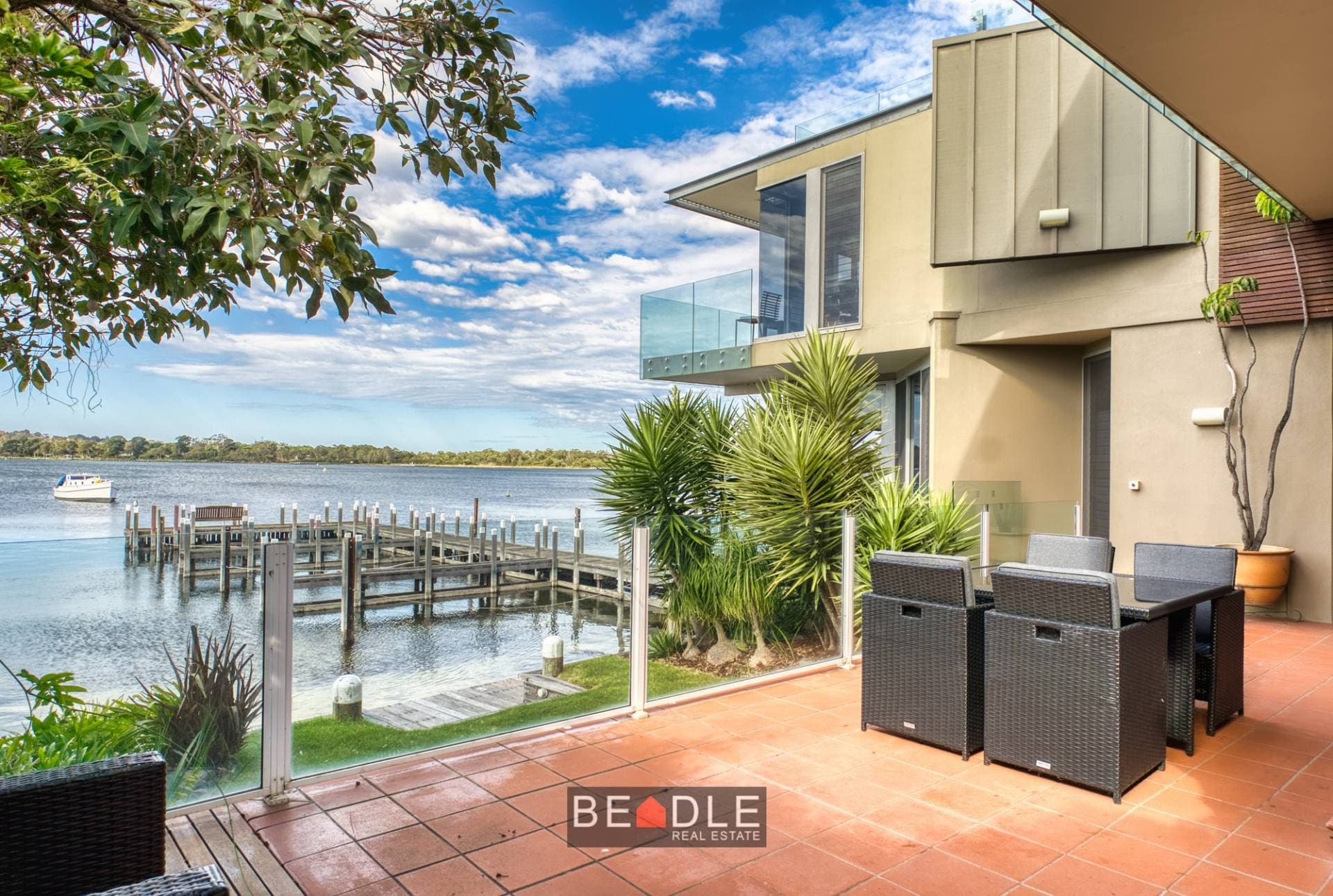 'BANCROFT VIEWS 3' - LAKEFRONT LUXURY WITH PRIVATE JETTY, Metung
2, 28 Metung Road VIC, Metung 2, 28 Metung Road - Image 1
