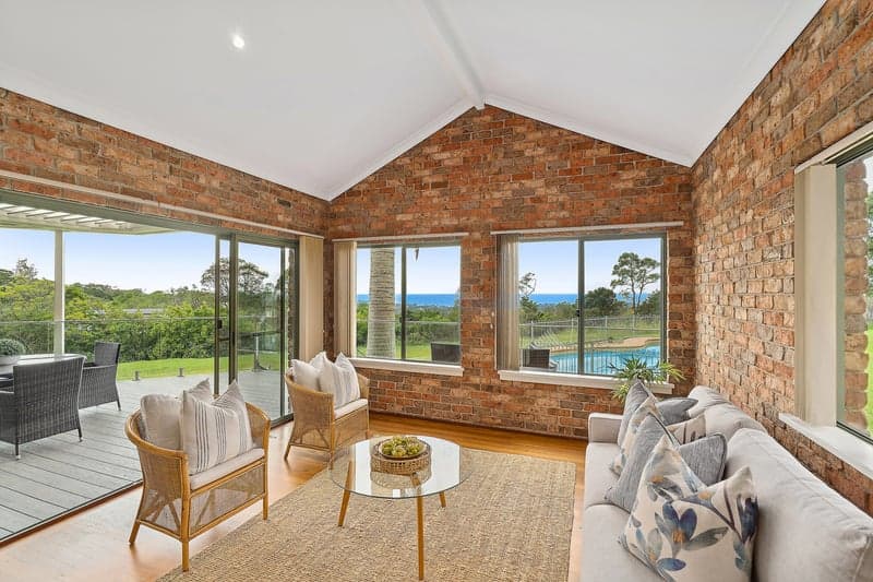 11 Boronia Road, Ingleside, Ingleside - Thumbnail 2