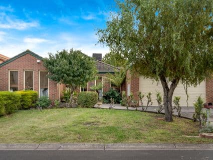 5 Rossiter Avenue, Roxburgh Park - Image 1
