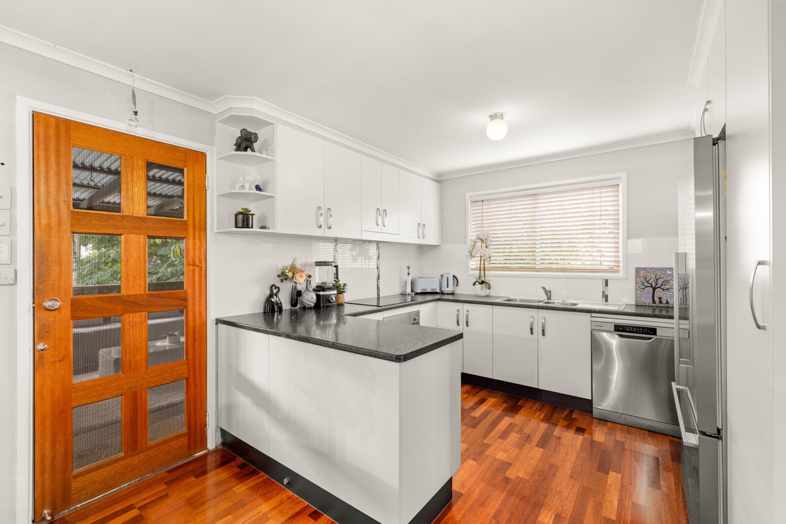 12 Pinewood Street Crestmead QLD 4132, Crestmead - Thumbnail 3