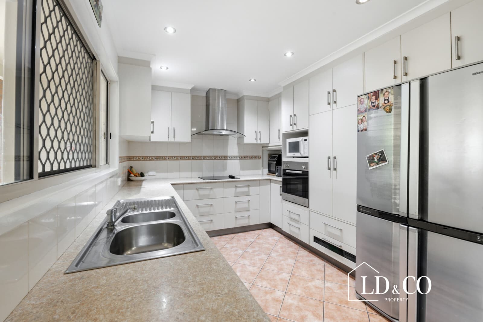 52 Mansfield Drive Beaconsfield QLD 4740, Beaconsfield - Thumbnail 6