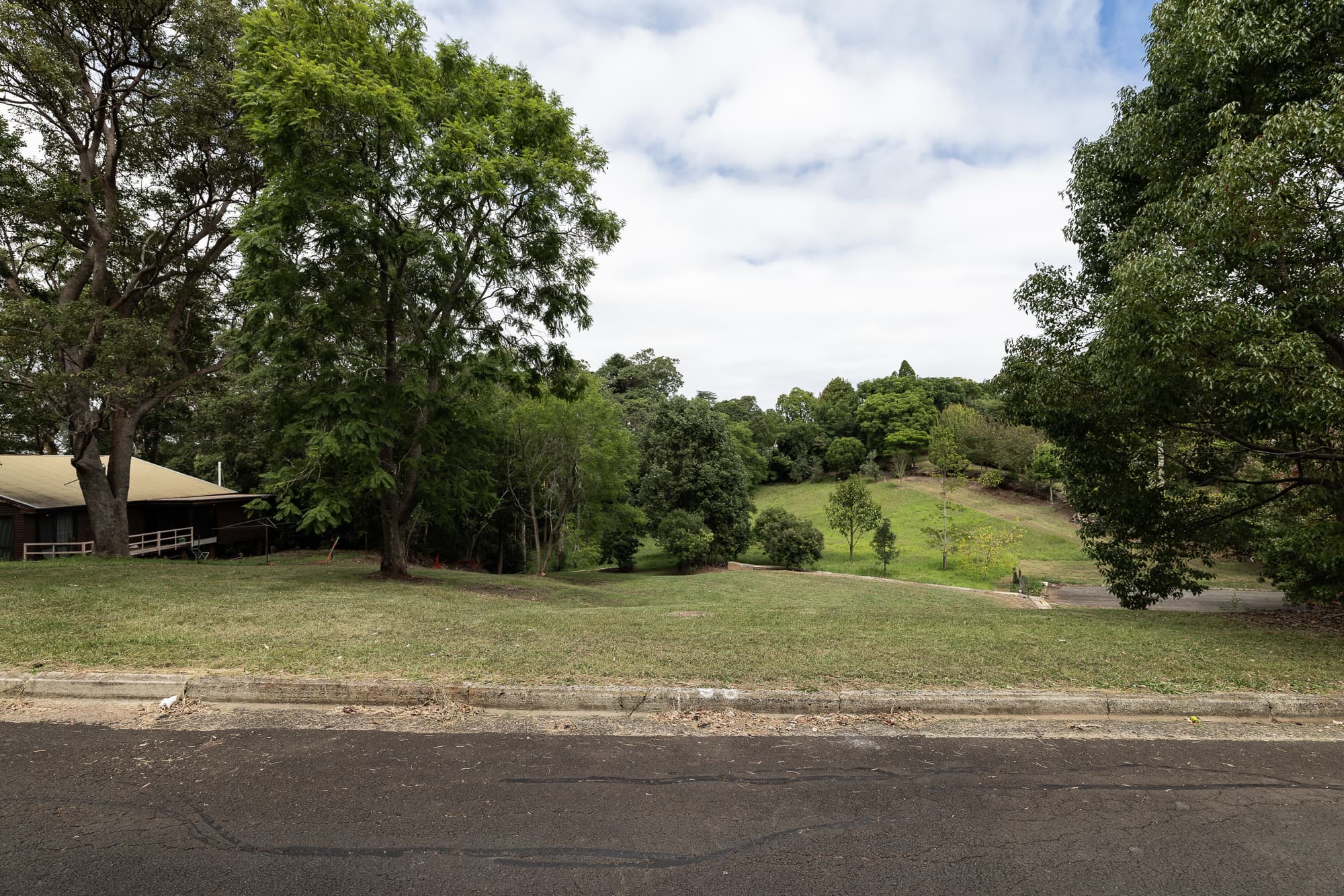 Lot 1 Allinga Street, Mount Lofty - Thumbnail 4