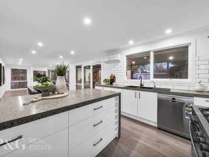 21 Leonie Court, Narre Warren - Thumbnail 3
