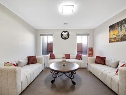 85 Holyoake Parade, Manor Lakes - Thumbnail 6
