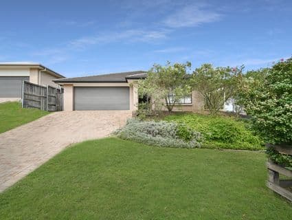 404, Gillieston Heights - Image 1