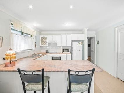 13 Swan Street, Marks Point - Thumbnail 6