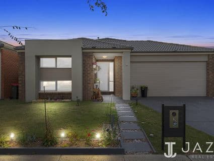 8 Casino Parade, Point Cook - Image 1