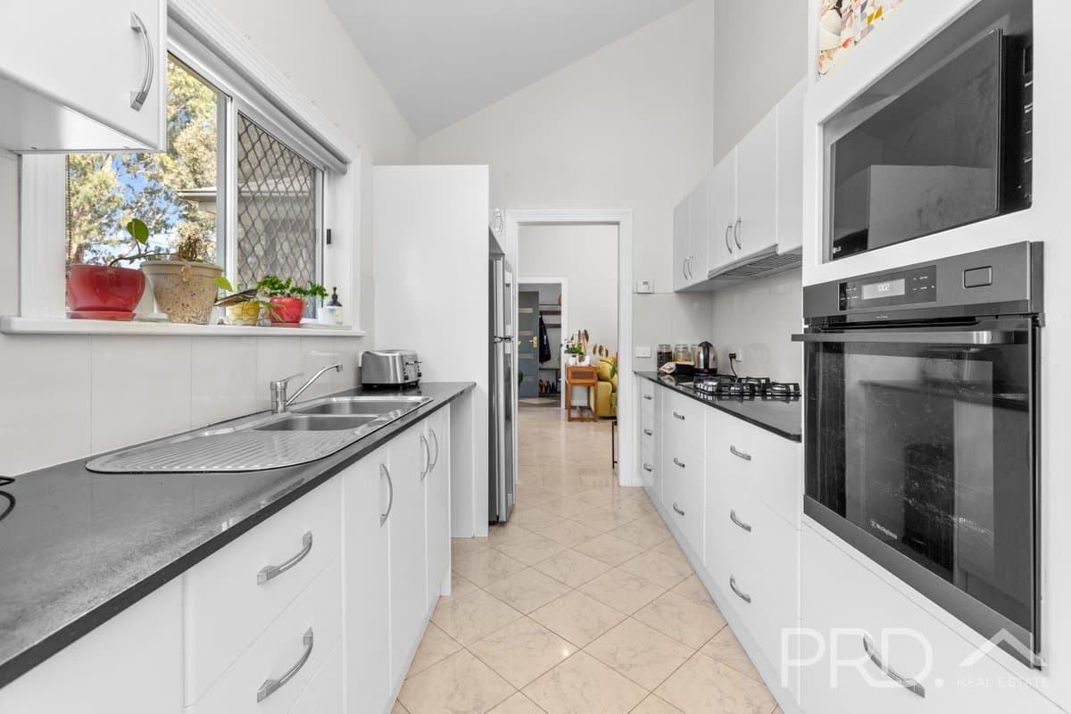 117 Currawong Road, TUMUT NSW 2720, Tumut - Thumbnail 6
