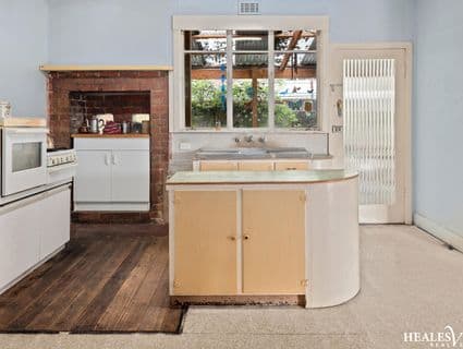 16 Symons Street, Healesville - Thumbnail 2