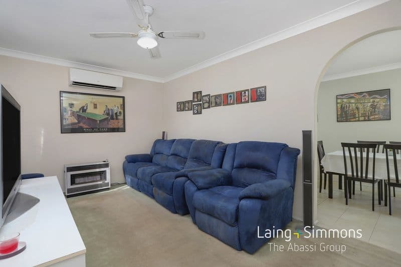 21 Barnard Crescent, Oakhurst, Armidale - Thumbnail 3